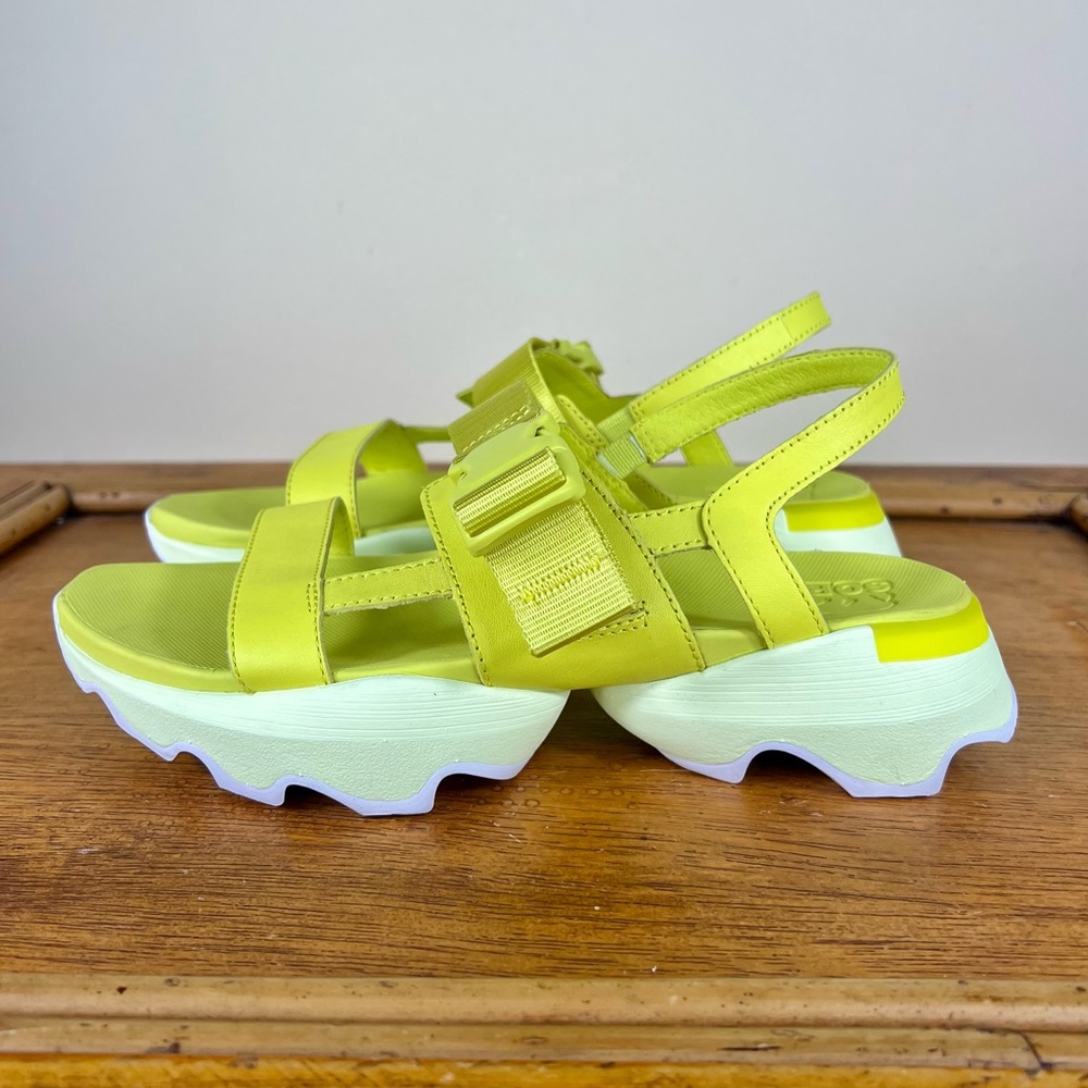 Sorel Kinetic Impact Women’s Sling Sandal Size 7 "Bolt Yellow"